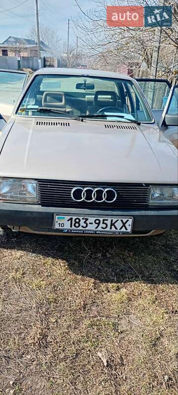 Седан Audi 80 1986 в Тараще фото Седан Audi 80 1986 в Тараще