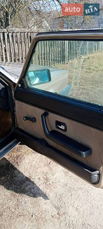 Седан Audi 80 1986 в Тараще фото 13 Седан Audi 80 1986 в Тараще