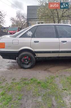 Седан Audi 80 1987 в 