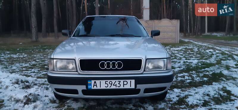 Седан Audi 80 1993 в 