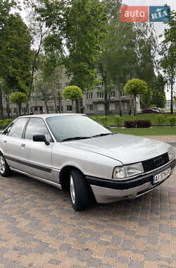 Седан Audi 80 1988 в 