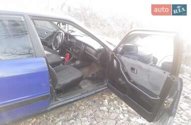 Седан Audi 80 1987 в 