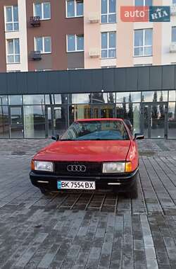 Седан Audi 80 1987 в Рівному