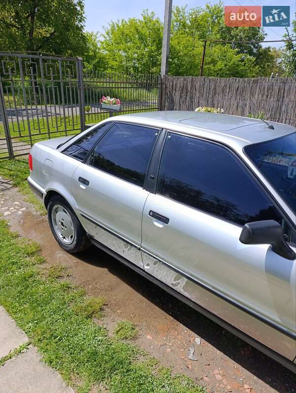 Седан Audi 80 1993 в Берегово фото 4 Седан Audi 80 1993 в Берегово