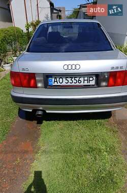 Седан Audi 80 1993 в 
