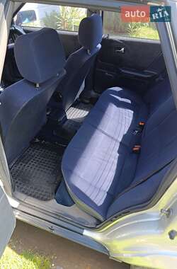 Седан Audi 80 1993 в 