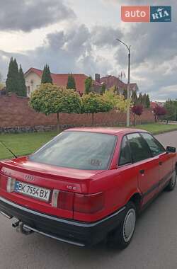 Седан Audi 80 1987 в Рівному