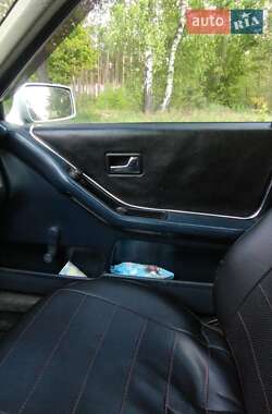 Седан Audi 80 1988 в 
