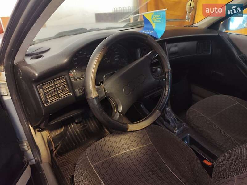 Седан Audi 80 1987 в Тернополе