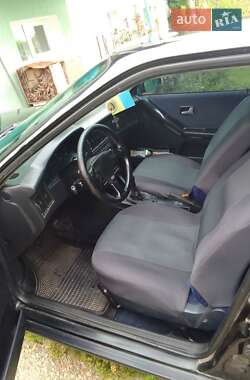 Седан Audi 80 1992 в 