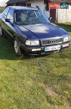 Седан Audi 80 1988 в Яворове