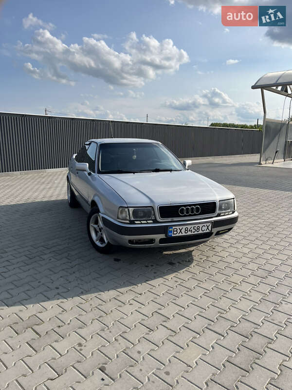 Седан Audi 80 1992 в 