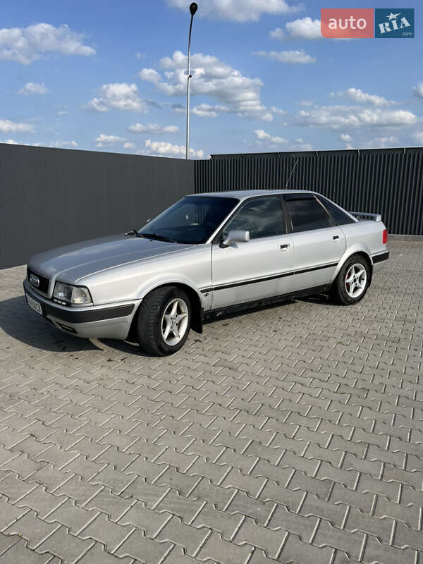 Седан Audi 80 1992 в Летичеве