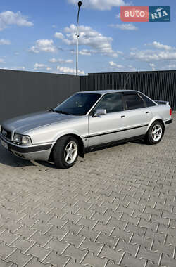 Седан Audi 80 1992 в 