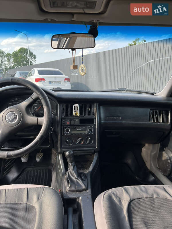 Седан Audi 80 1992 в Летичеве