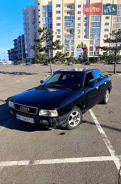 Седан Audi 80 1990 в 