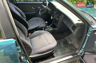 Седан Audi 80 1994 в 