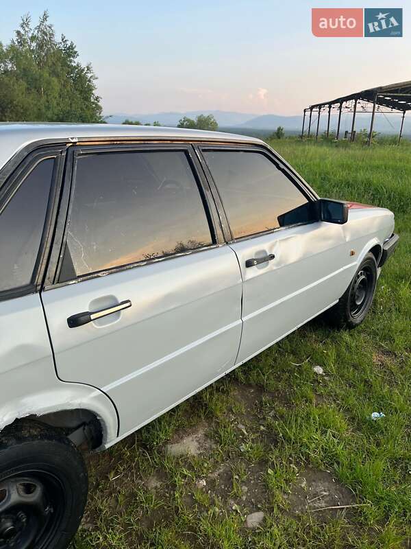 Седан Audi 80 1986 в Калуші