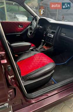 Седан Audi 80 1990 в 