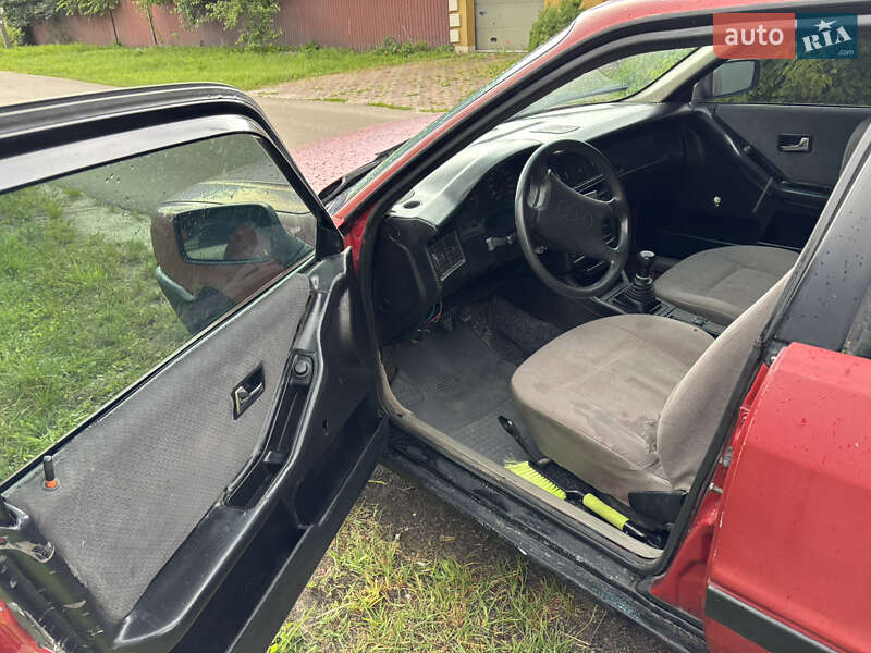 Седан Audi 80 1987 в Макарові