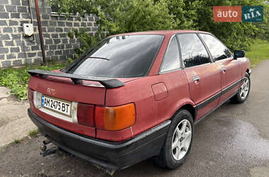 Седан Audi 80 1987 в Макарові
