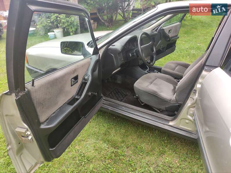 Седан Audi 80 1987 в Луцке фото 8 Седан Audi 80 1987 в Луцке