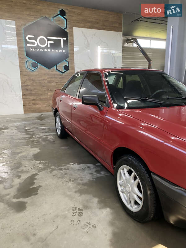 Седан Audi 80 1987 в Львові