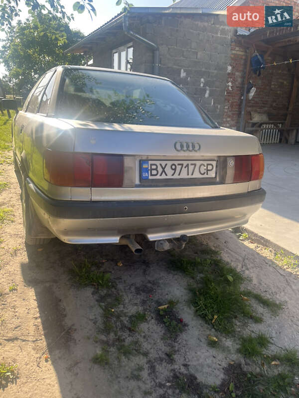 Седан Audi 80 1988 в Львове