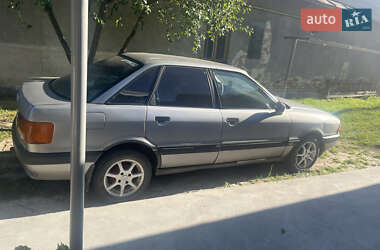 Седан Audi 80 1988 в  фото 5 Седан Audi 80 1988 в