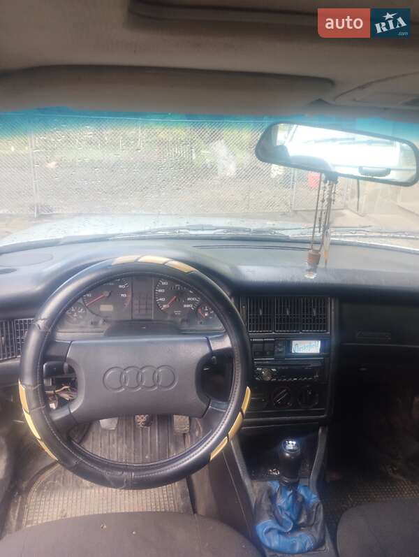 Седан Audi 80 1990 в Тлумаче
