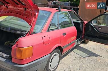 Седан Audi 80 1988 в Виннице
