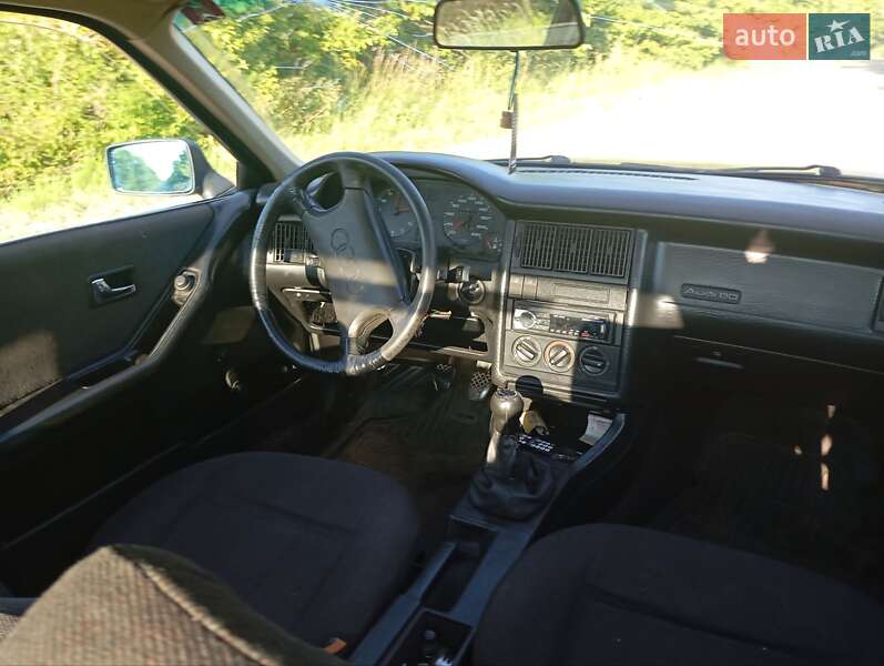 Седан Audi 80 1989 в Новом Ярычеве фото 11 Седан Audi 80 1989 в Новом Ярычеве
