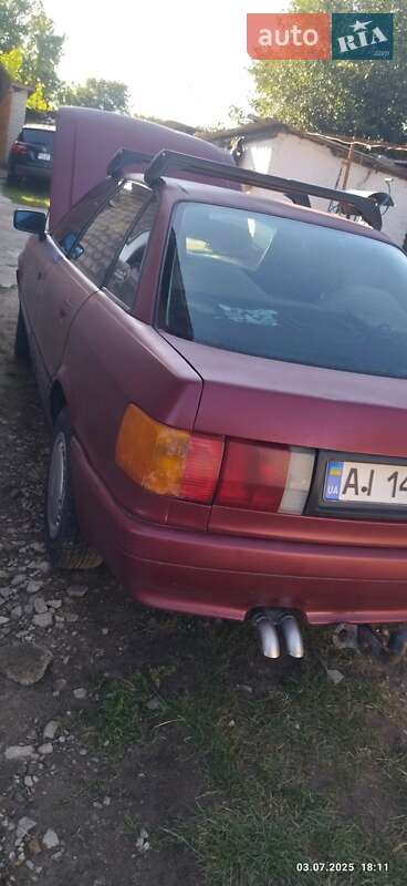 Седан Audi 80 1986 в Миронівці
