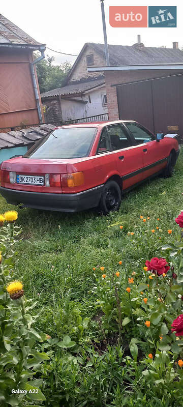 Седан Audi 80 1987 в Ровно