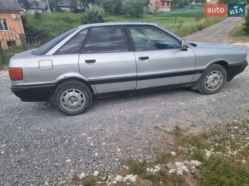 Седан Audi 80 1990 в Стебнику