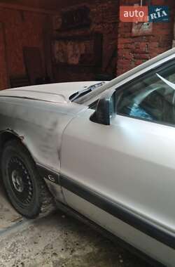 Седан Audi 80 1991 в 
