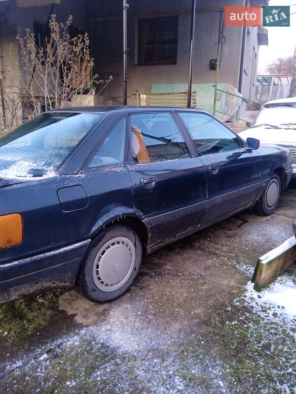 Седан Audi 80 1987 в Долине