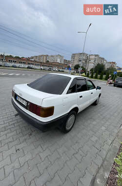 Седан Audi 80 1987 в 