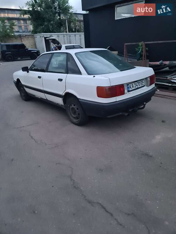 Седан Audi 80 1988 в Киеве