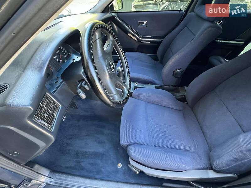 Седан Audi 80 1993 в Полтаве