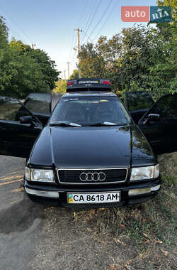 Седан Audi 80 1992 в Ананьїві