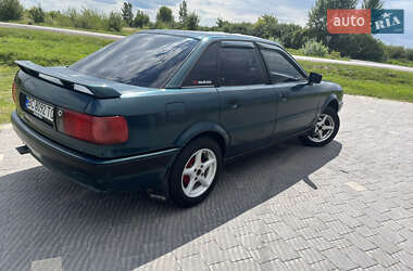 Седан Audi 80 1992 в 
