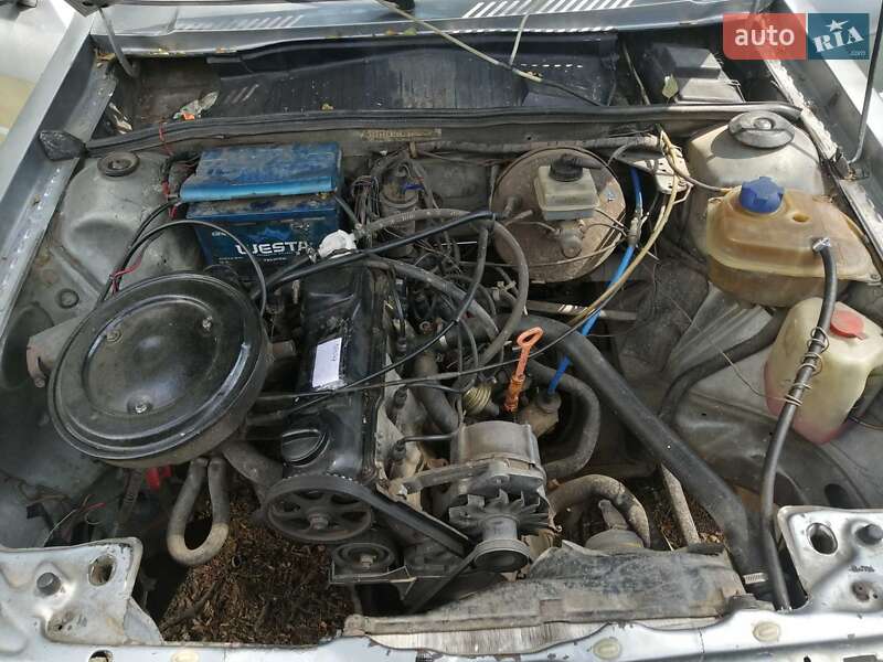 Седан Audi 80 1984 в Луцке фото 4 Седан Audi 80 1984 в Луцке