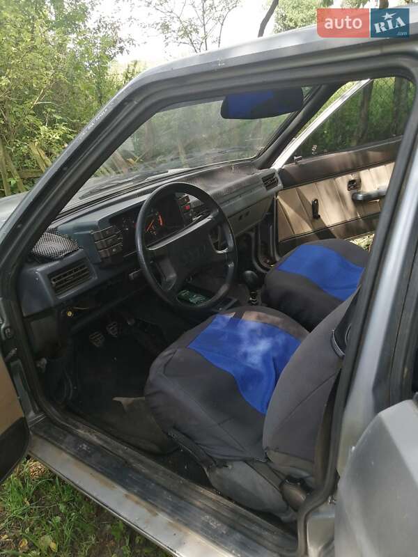 Седан Audi 80 1984 в Луцке фото 8 Седан Audi 80 1984 в Луцке