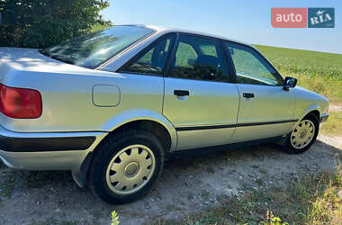 Седан Audi 80 1992 в Радехове