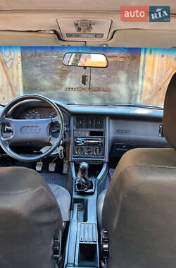 Седан Audi 80 1992 в Радехове