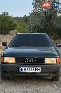 Седан Audi 80 1988 в Вознесенске