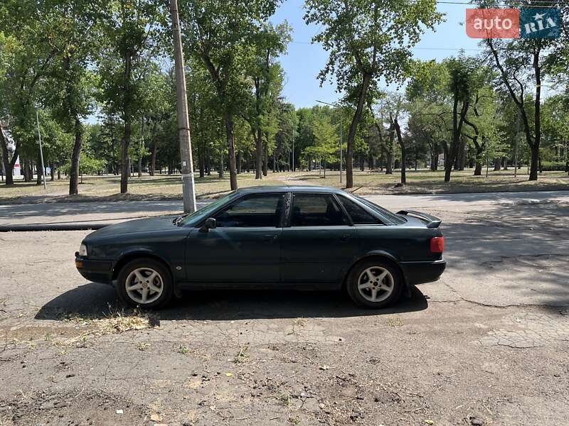Седан Audi 80 1992 в Кривом Роге