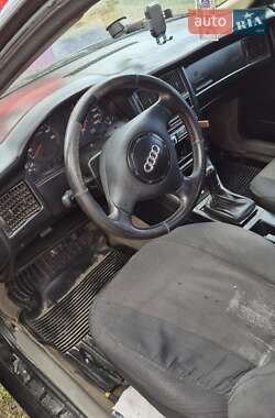 Седан Audi 80 1989 в 