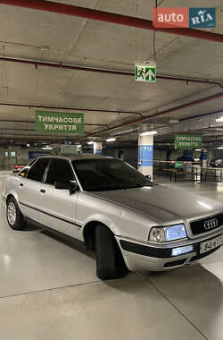 Седан Audi 80 1988 в 